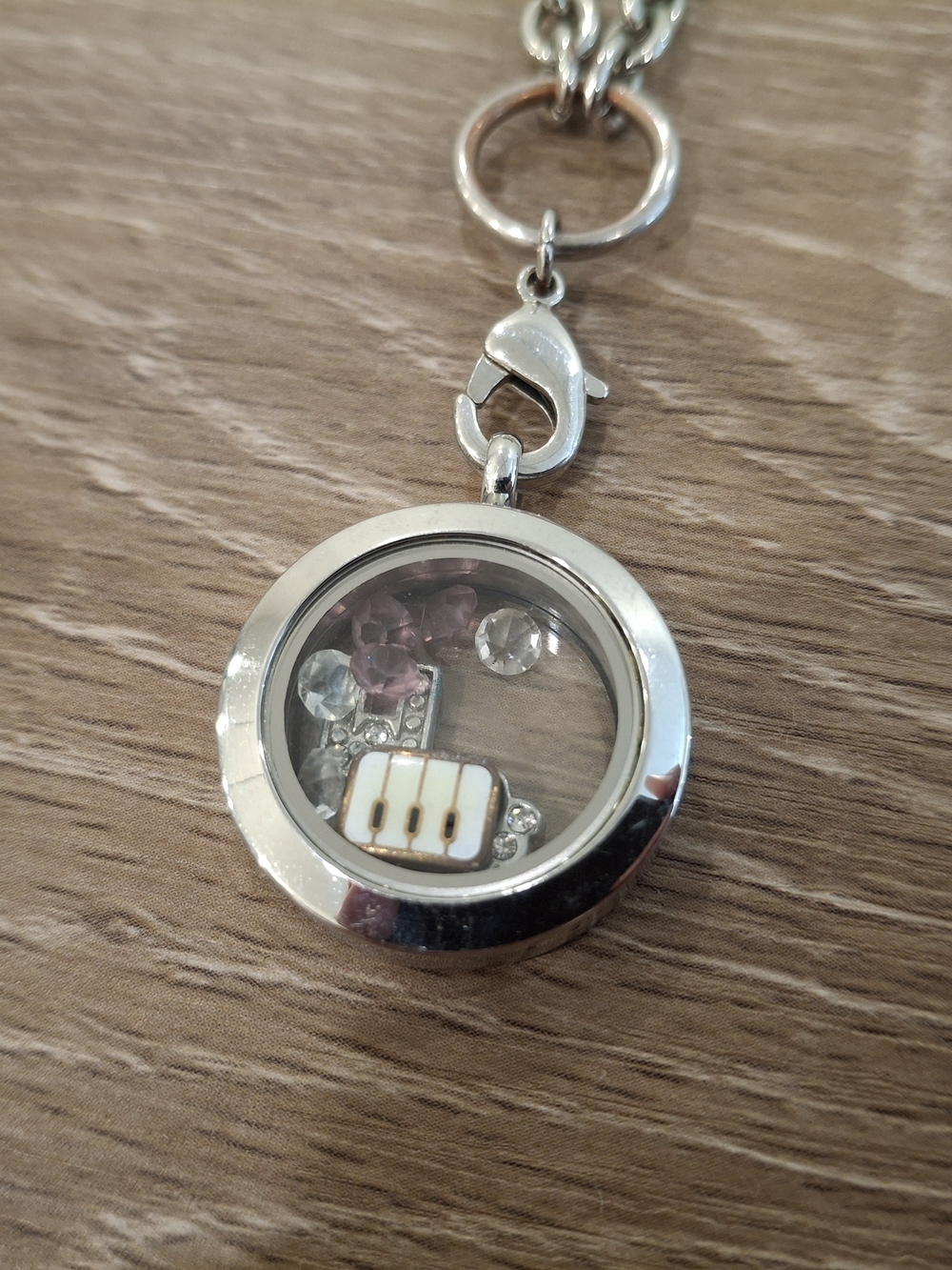 Poppin Paisley Silver Tone Floating Charm Locket Necklace Music & "M" Theme